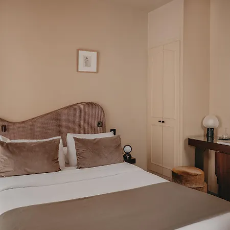 Belloy Hotel