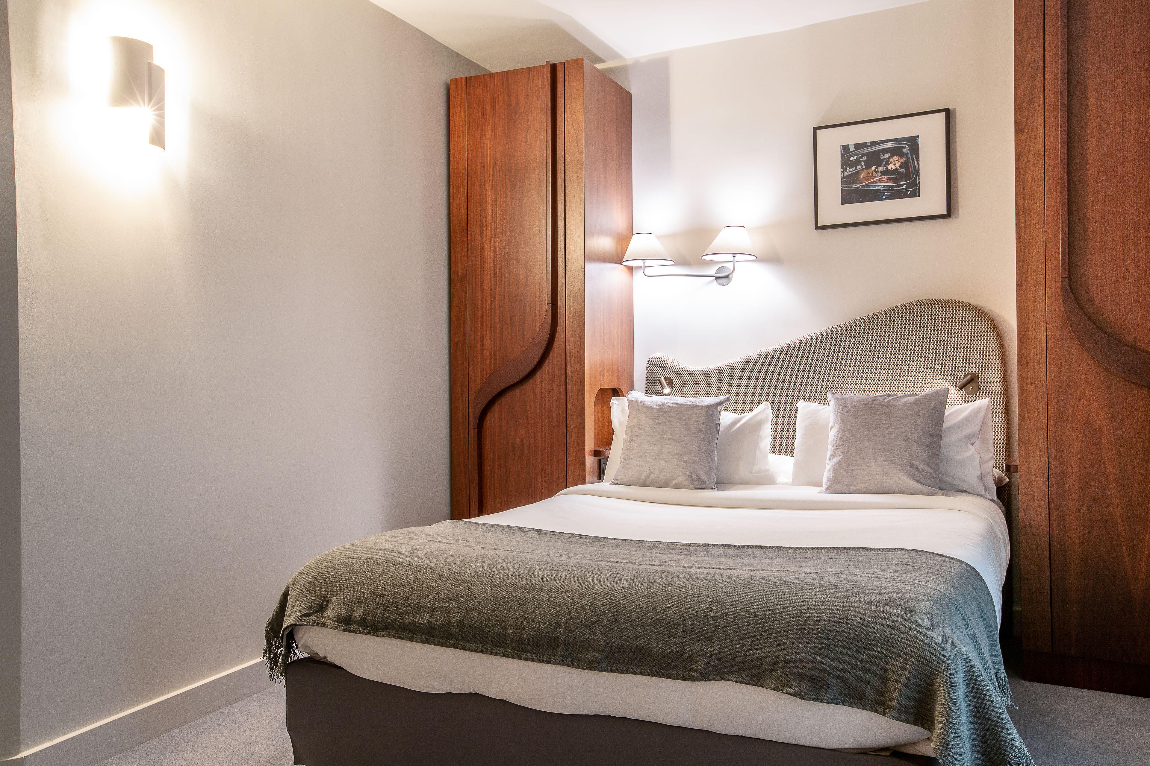 Belloy Hotel Paris