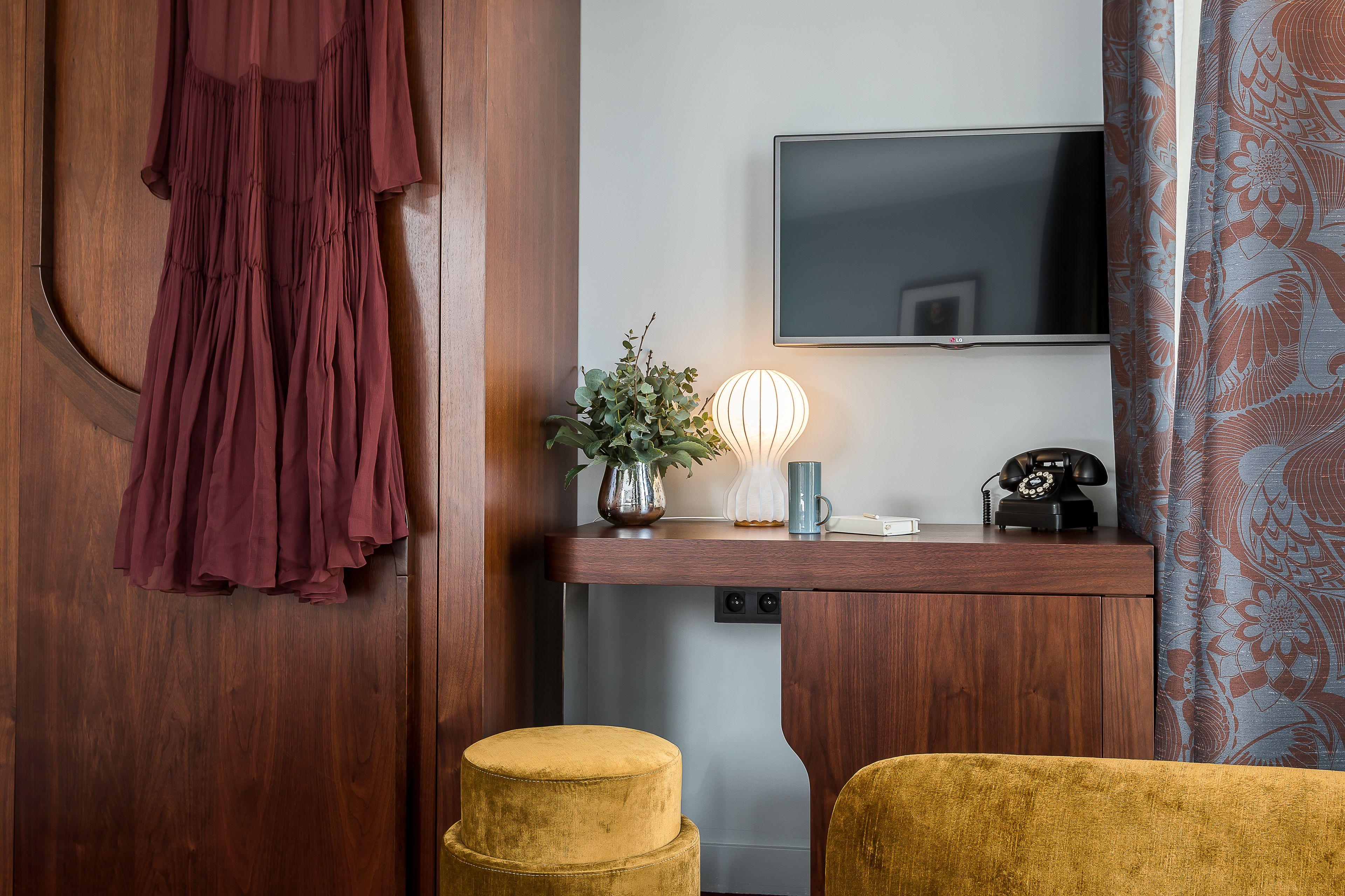 Belloy Hotel Paris